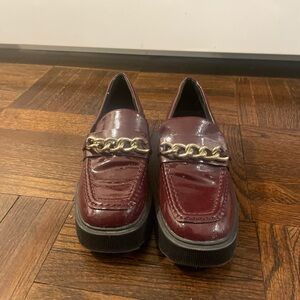 Aqua Burgundy Loafers with Gold Chain